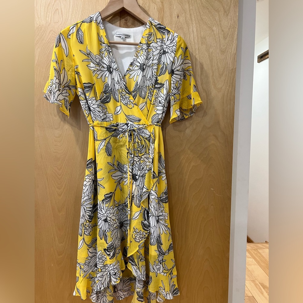 Sandra Darren Silk like high/ low floral summer dress